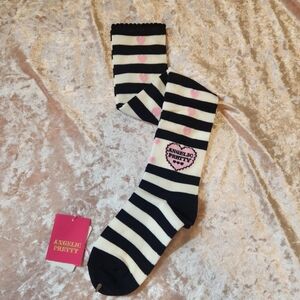 Angelic Pretty Black and white stripe over the knee socks Logo signature heart